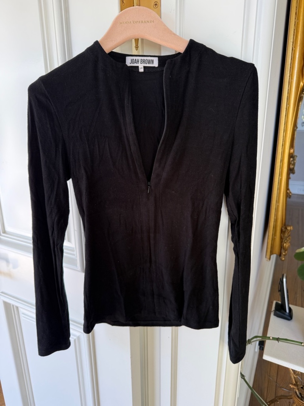 Joah Brown Black Long Sleeve Zip Tee